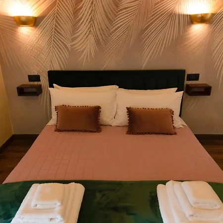 5 Sensi - Terrazzo, Fibra Ultraveloce, Parcheggio Coperto Su Richiesta A Pagamento 4*