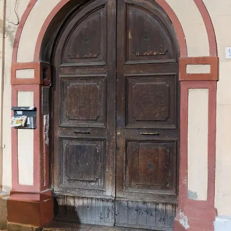 5 Sensi - Terrazzo, Fibra Ultraveloce, Parcheggio Coperto Su Richiesta A Pagamento