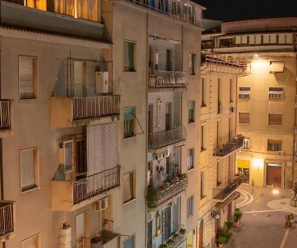 5 Sensi - Terrazzo, Fibra Ultraveloce, Parcheggio Coperto Su Richiesta A Pagamento