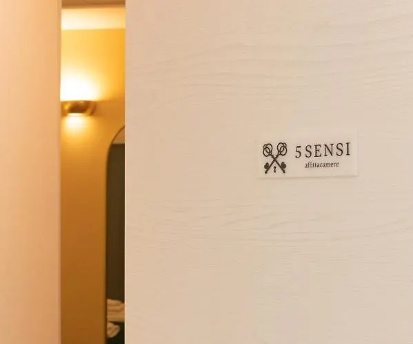 5 Sensi - Terrazzo, Fibra Ultraveloce, Parcheggio Coperto Su Richiesta A Pagamento 3* 科森扎